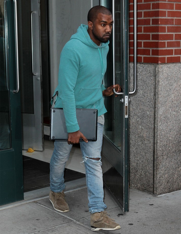 why Kanye West at Louis Vuitton just might make perfect sense - M95049 –  dct - ep_vintage luxury Store - Denim - Bag - Monogram - Baggy - Blue - PM  - Louis - Shoulder - Vuitton