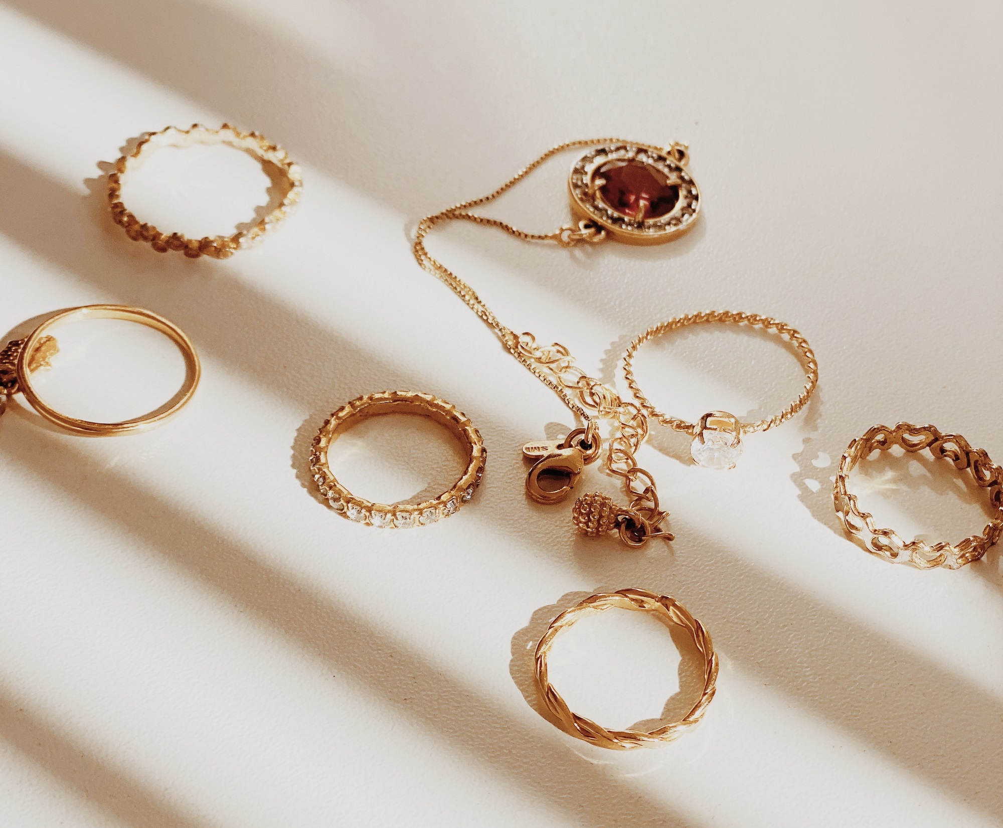 How to Tell Real from Fake Gold Jewelry my fashion life