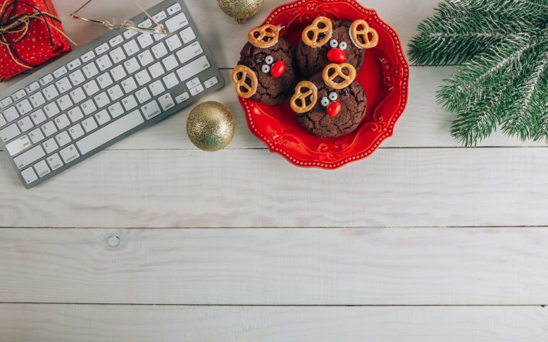 8 Fun Virtual Holiday Party Ideas Everyone Will Love