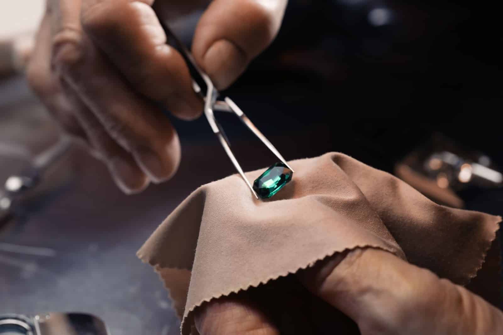 The Craftsmanship Behind Irish Jewelry - my fashion life