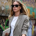 9 Simple Ways To Dress Professionally (Without Looking Boring!)